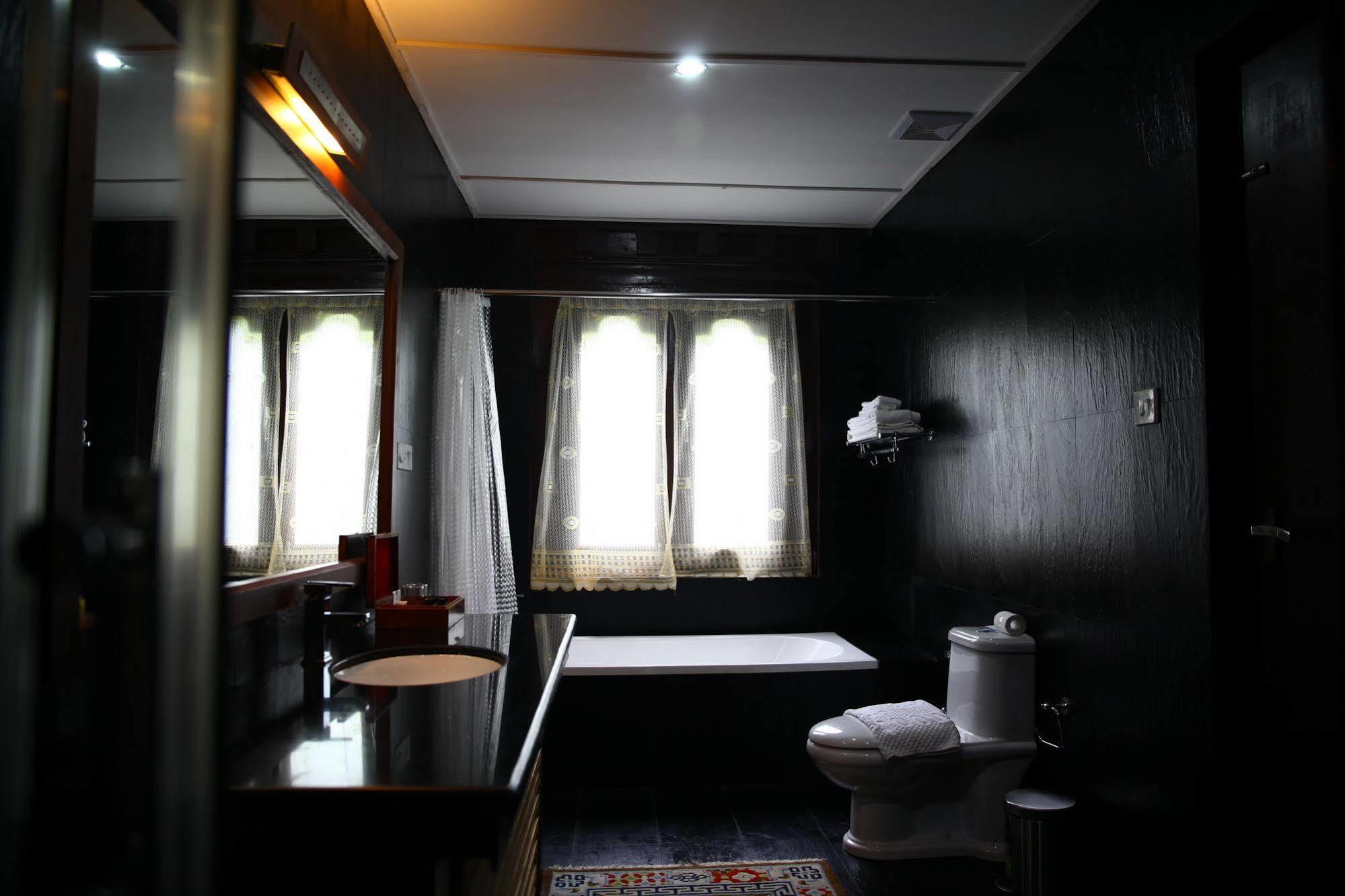 Tashi Namgay Resort Paro Esterno foto